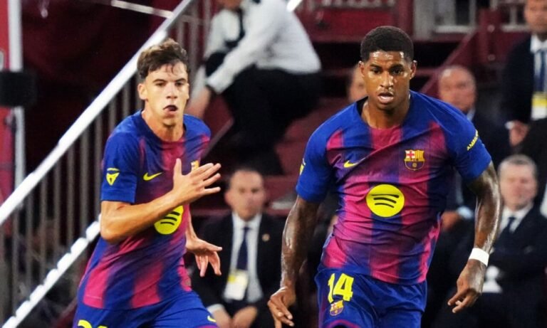 Marcus Rashford Bersinar di Barcelona, Hansi Flick Beri Pujian