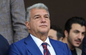 Kerja Sama Barcelona dengan Uber Picu Aksi Mogok Total Sopir Taksi di Kota